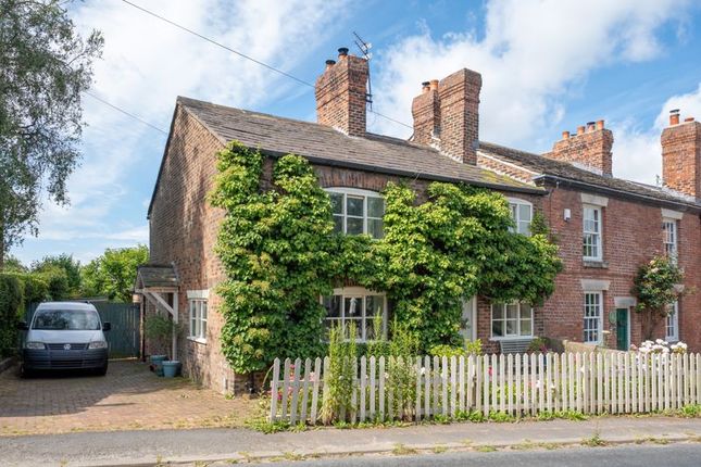 Maltkiln Lane, Ormskirk L40 3 bed cottage for sale