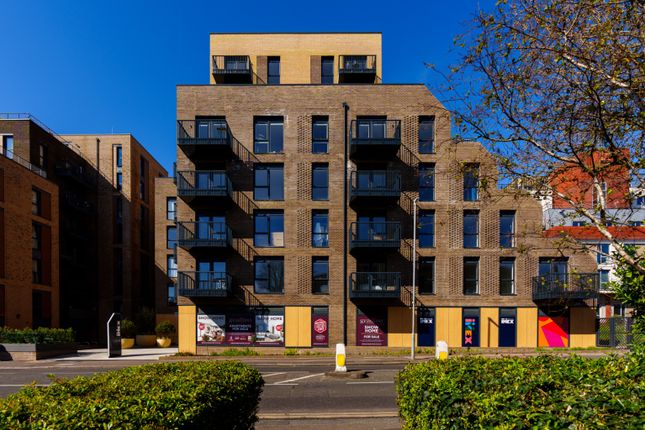 Gradino, Davigdor Road, Hove 2 bed apartment for sale