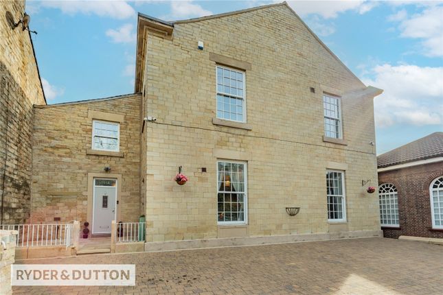 Manchester Road, Mossley, OL5 5 bed detached house for sale