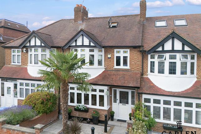 Turpins Lane, Woodford Green 4 bed house for sale