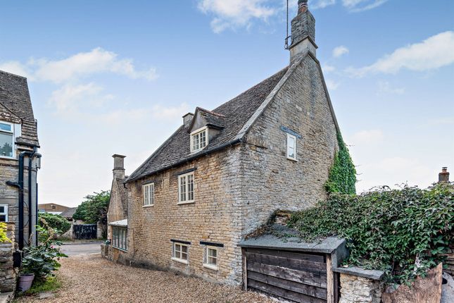 2 bedroom detached house for sale