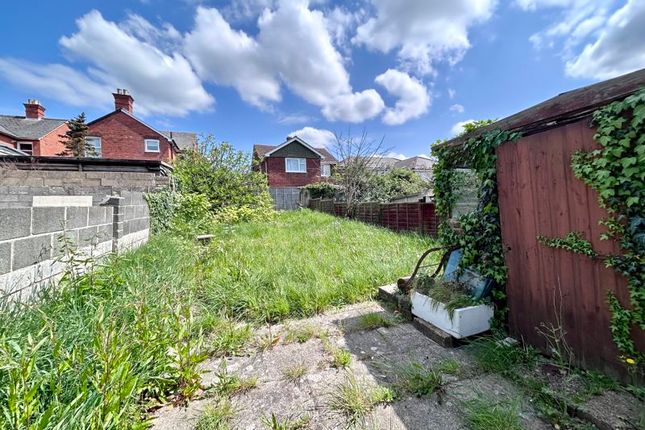 2 bedroom semi-detached house for sale