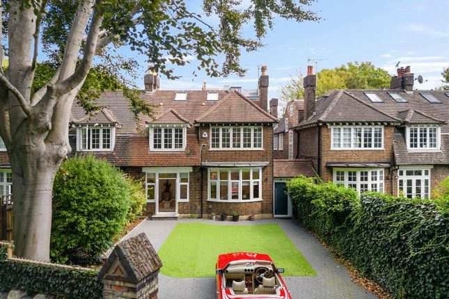 Fitzjohns Avenue, London, NW3 5 bed house for sale