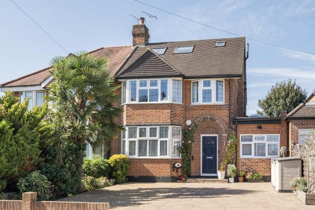 4 bedroom semi-detached house for sale