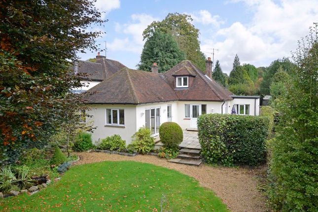 Guildford Road, Shamley Green 3 bed detached house for sale