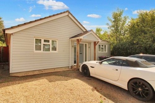 3 bedroom bungalow for sale