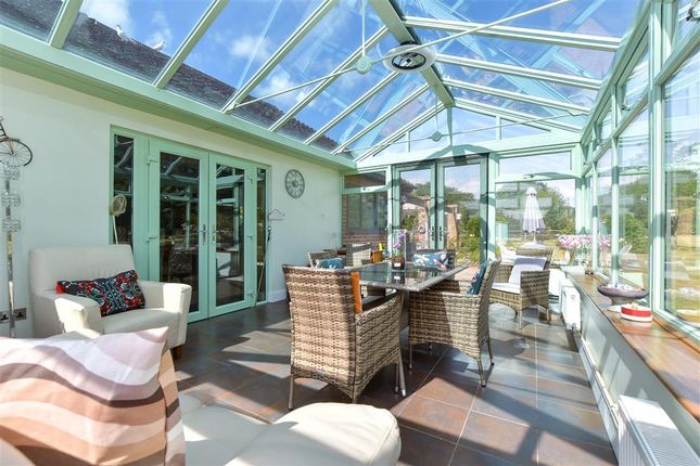 3 bed detached house
