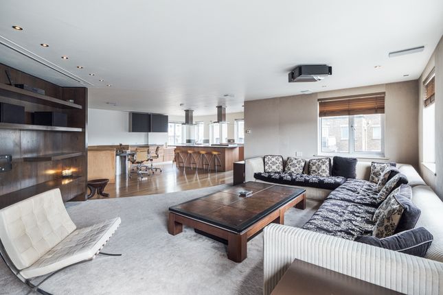 2 bedroom town house for sale