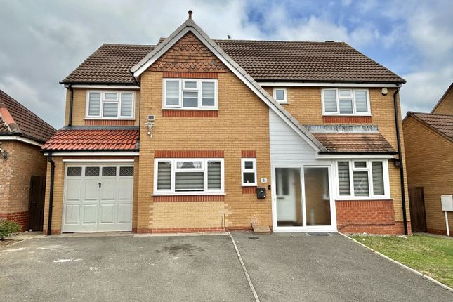 5 bedroom detached house for sale