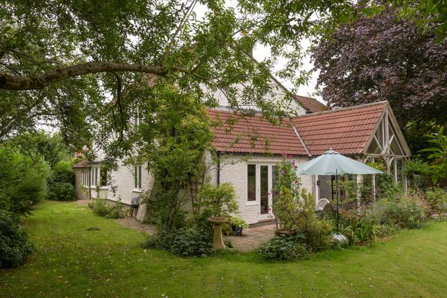 Frome, Somerset, BA11 5 bed detached house for sale