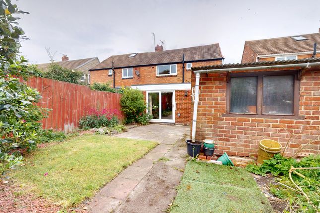 Bamburgh Avenue, South Shields 3 bed semi