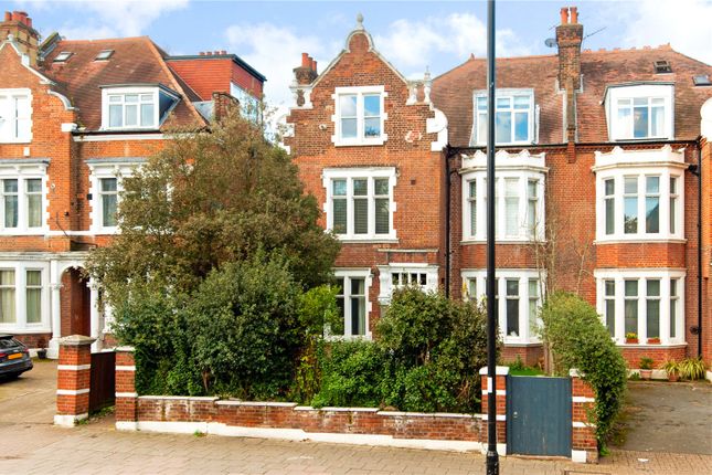 West Hill, Putney, London, SW15 2 bed apartment for sale