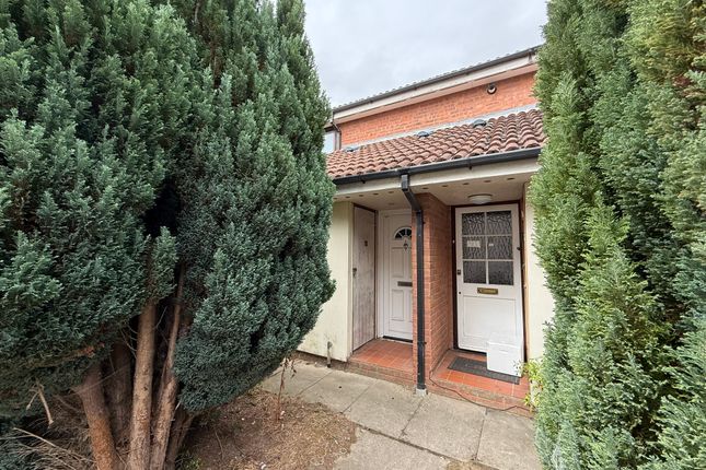 1 bedroom maisonette for sale