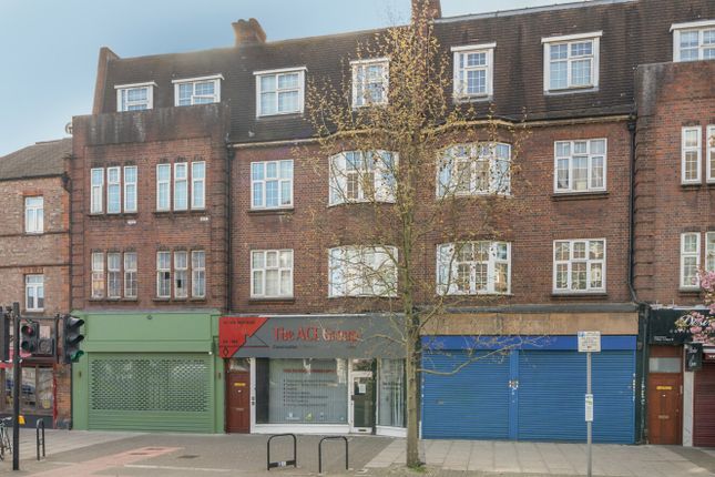 Sidmouth Parade, Sidmouth Road, London 2 bed apartment for sale