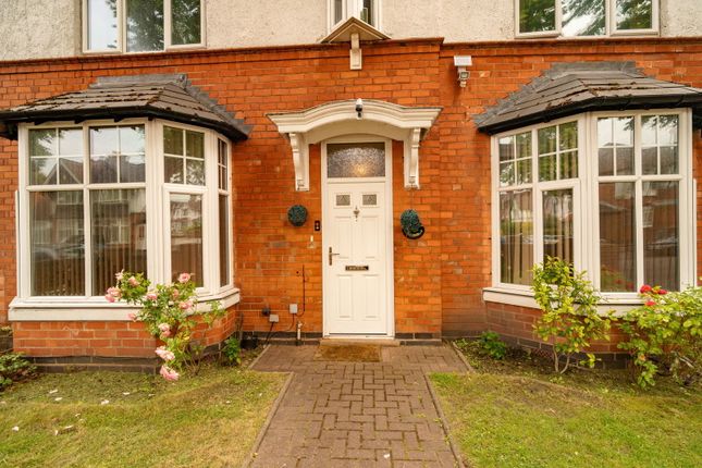 Russell Road, Birmingham B28 3 bed detached house for sale