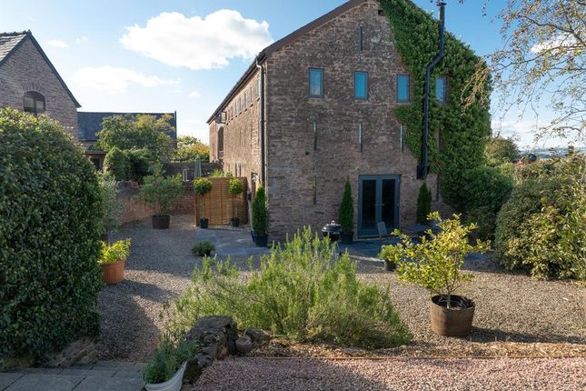 2 bedroom barn conversion for sale