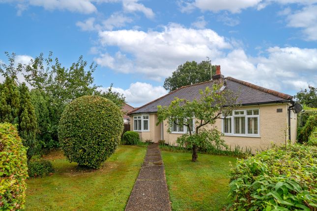 Woodhatch Road, Redhill, RH1 2 bed detached bungalow for sale
