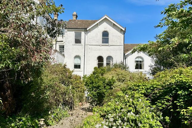 4 bedroom town house for sale