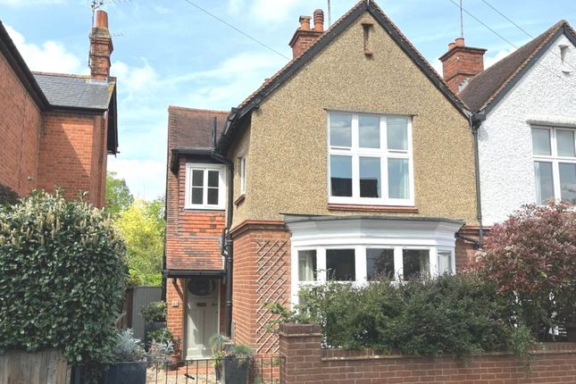 Harrogate Road, Caversham Heights... 3 bed semi