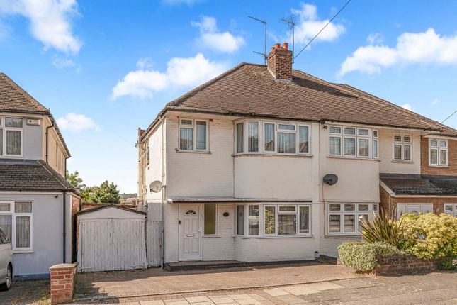 Warwick Avenue, Edgware, London, HA8 3 bed semi