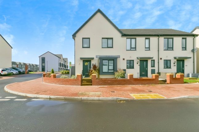 3 bedroom end of terrace house for sale