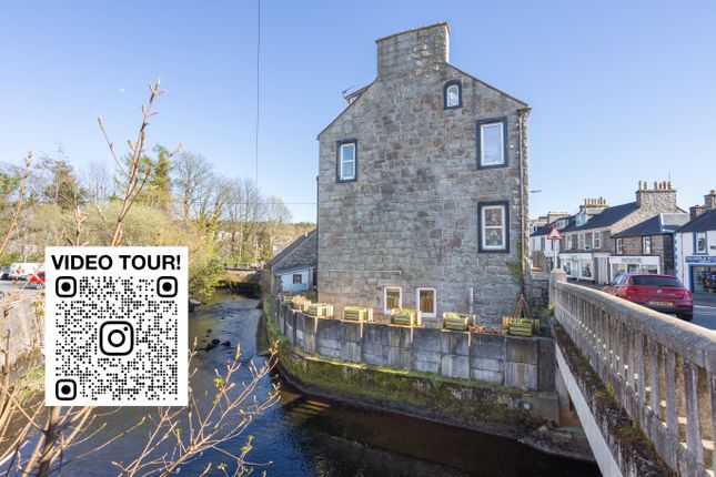5 bedroom semi-detached house for sale