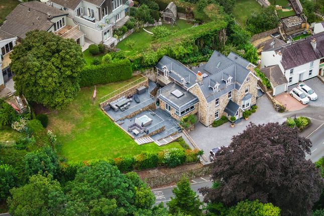 St Brides Hill, Saundersfoot SA69 6 bed detached house for sale