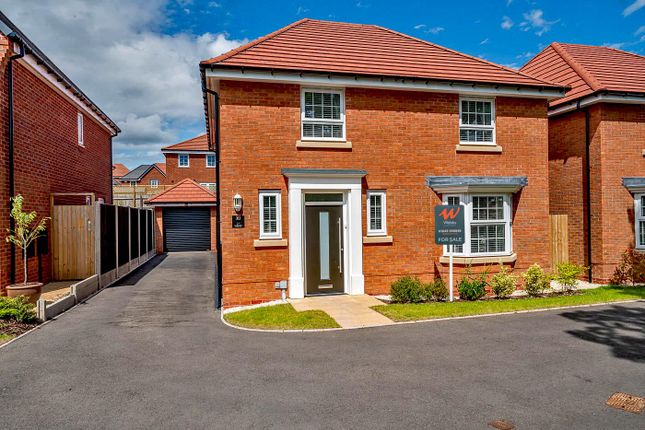Douglas Road, Hednesford, Cannock WS12 4 bed detached house for sale