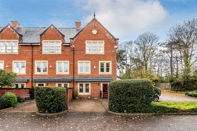 Lavender Close, Leatherhead, Surrey... 4 bed end of terrace house for sale