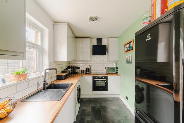 Knowle West, Bristol BS4 3 bed end of terrace house for sale