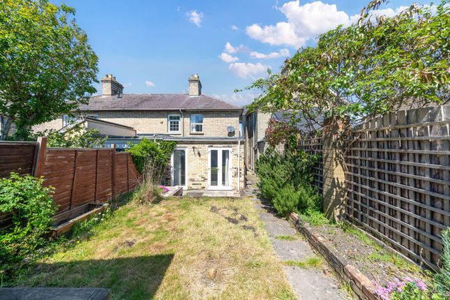 Mill Road, Royston SG8 2 bed cottage for sale