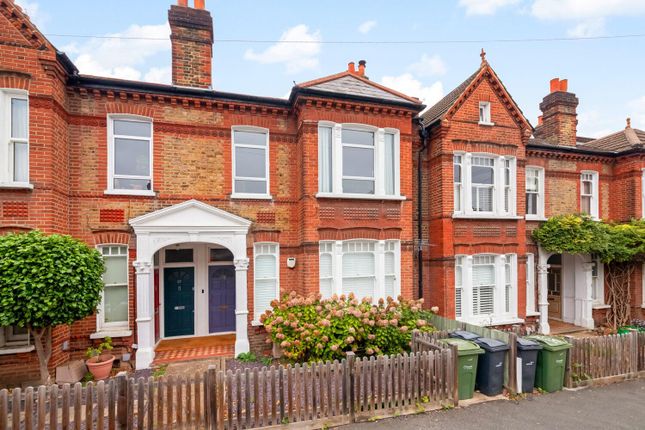 Dalkeith Road, Dulwich, London, SE21 3 bed maisonette for sale