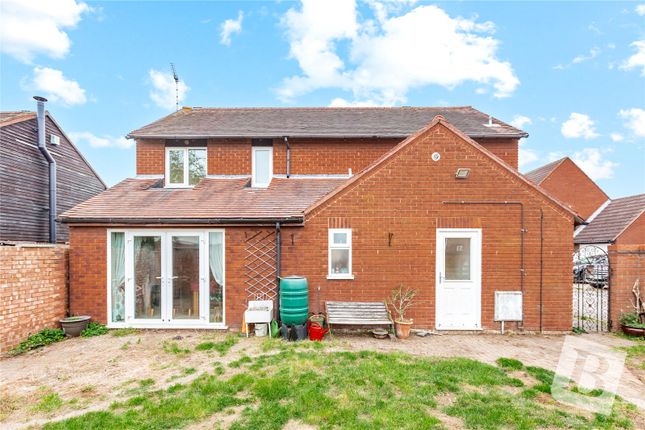 Crouch Beck, South Woodham Ferrers... 4 bed detached house for sale