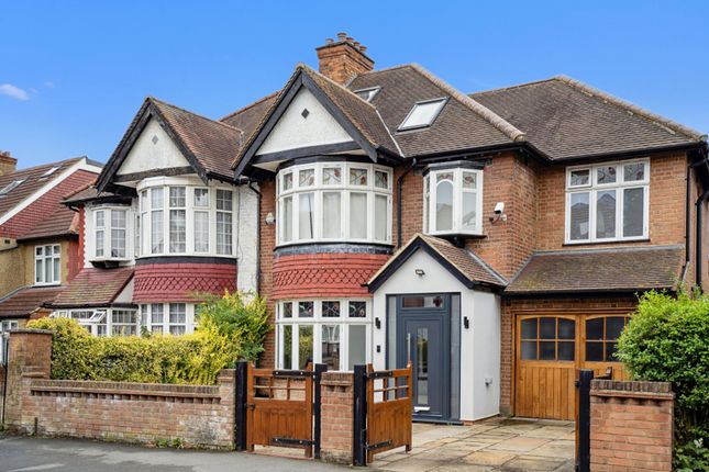 Rosslyn Crescent, Wembley, HA9 4 bed semi