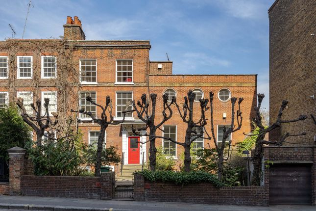 7 bedroom semi-detached house for sale