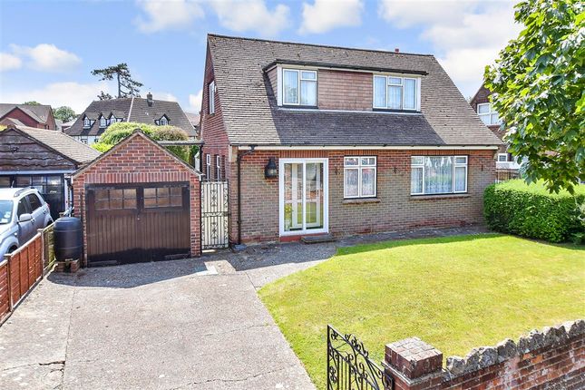 Ratcliffe Avenue, Ryde, Isle of Wight 3 bed chalet for sale