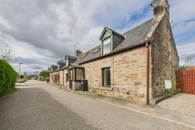 4 bed detached house