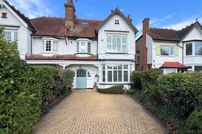 Etchingham Park Road, Finchley, N3 5 bed semi