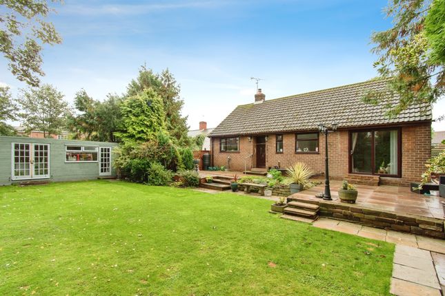 2 bedroom detached bungalow for sale