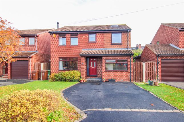 4 bed detached house