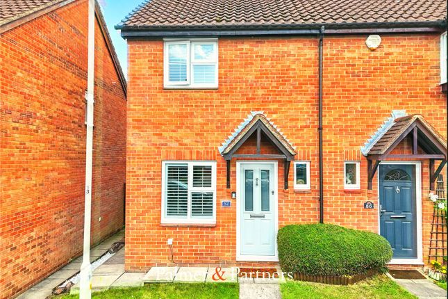 Thornborough Avenue, Chelmsford CM3 2 bed end of terrace house for sale