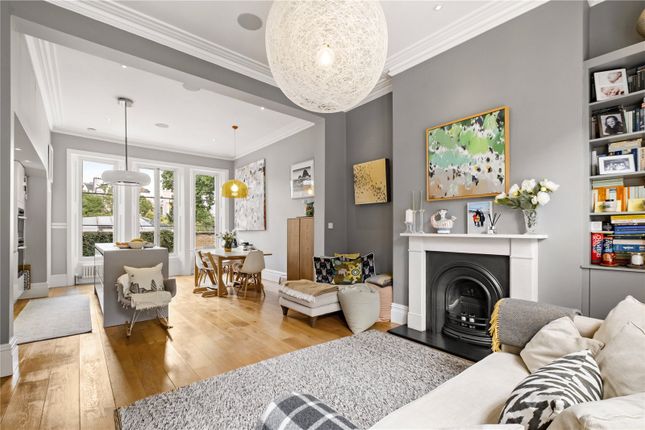 Clarendon Road, London, W11 3 bed apartment for sale