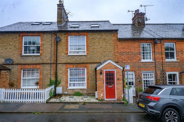 Catlin Street, Hemel Hempstead 3 bed terraced house for sale