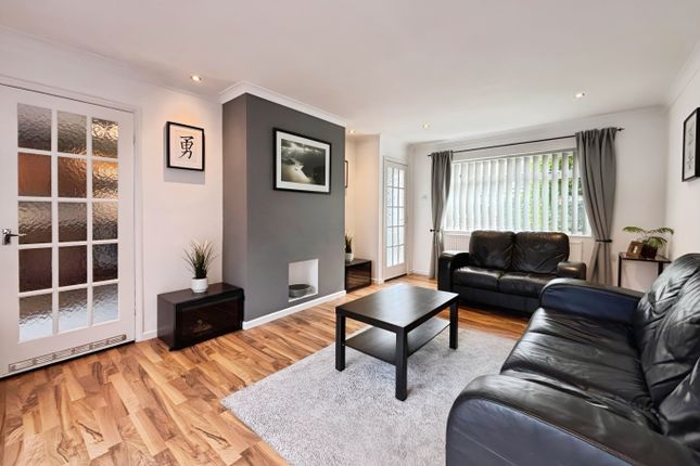 Renoir Gardens, South Shields 3 bed semi
