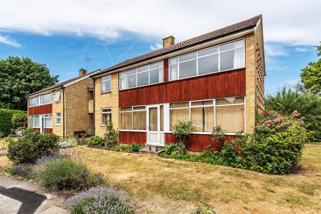 BALQUHAIN CLOSE, ASHTEAD, KT21 2 bed maisonette for sale