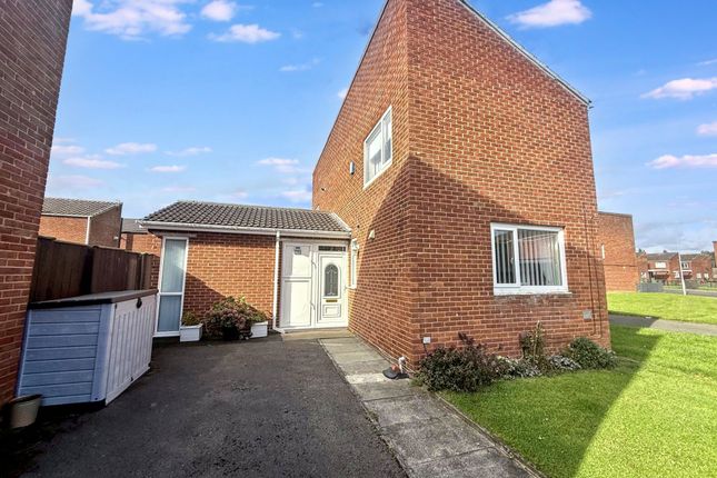 Sherwood Road, Thornaby... 3 bed detached house for sale