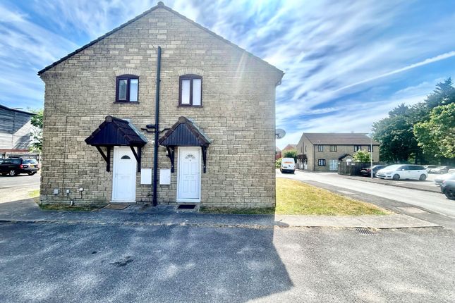 Meadowcroft, Gillingham 1 bed apartment for sale