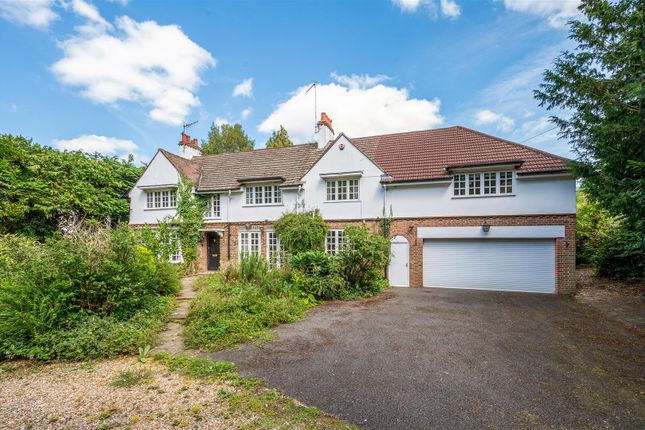 Alcocks Lane, Kingswood, 7 bed detached house for sale