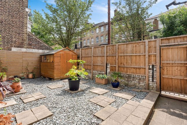 2 bedroom ground floor flat for sale