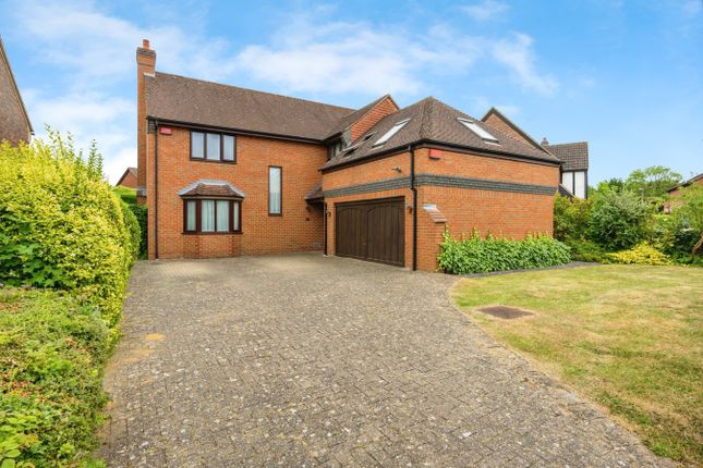 Boulters Lock, Milton Keynes MK14 5 bed detached house for sale